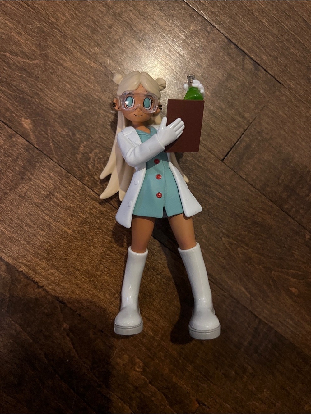 Peach Riot scientist figurine